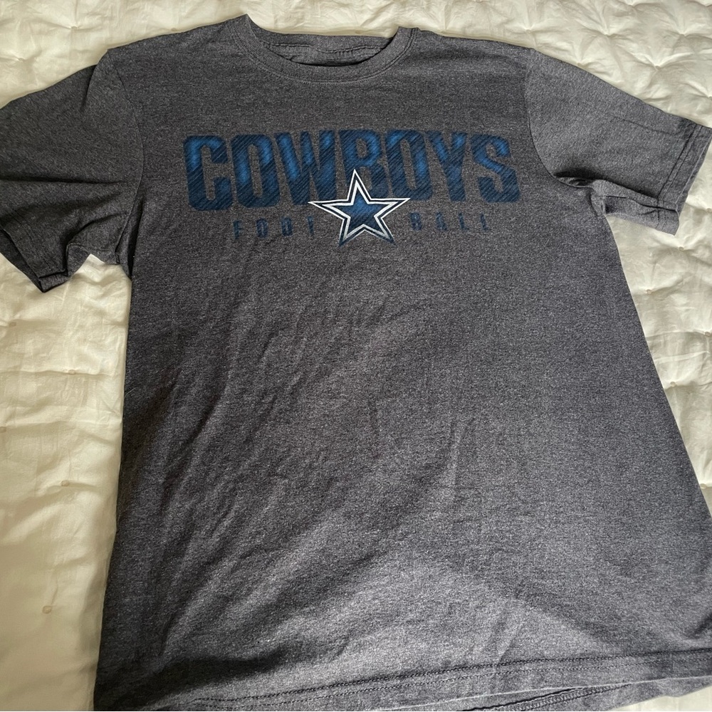 Dallas Cowboys T-shirt—GUC